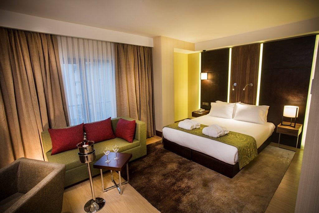 Готель Ramada By Wyndham Istanbul Florya Екстер'єр фото