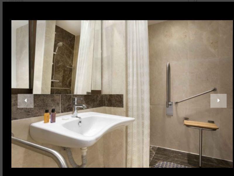 Готель Ramada By Wyndham Istanbul Florya Екстер'єр фото